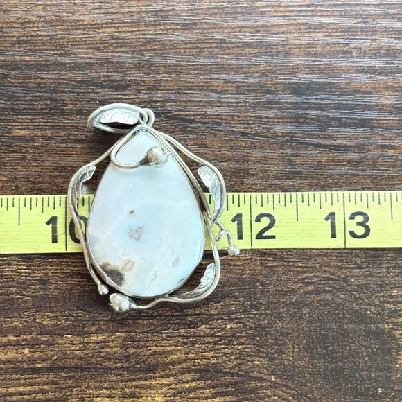 VTG Sterling Silver 925 White Agate Leaf Scroll Design Pendant Size 2.5" Length - Picture 8 of 9